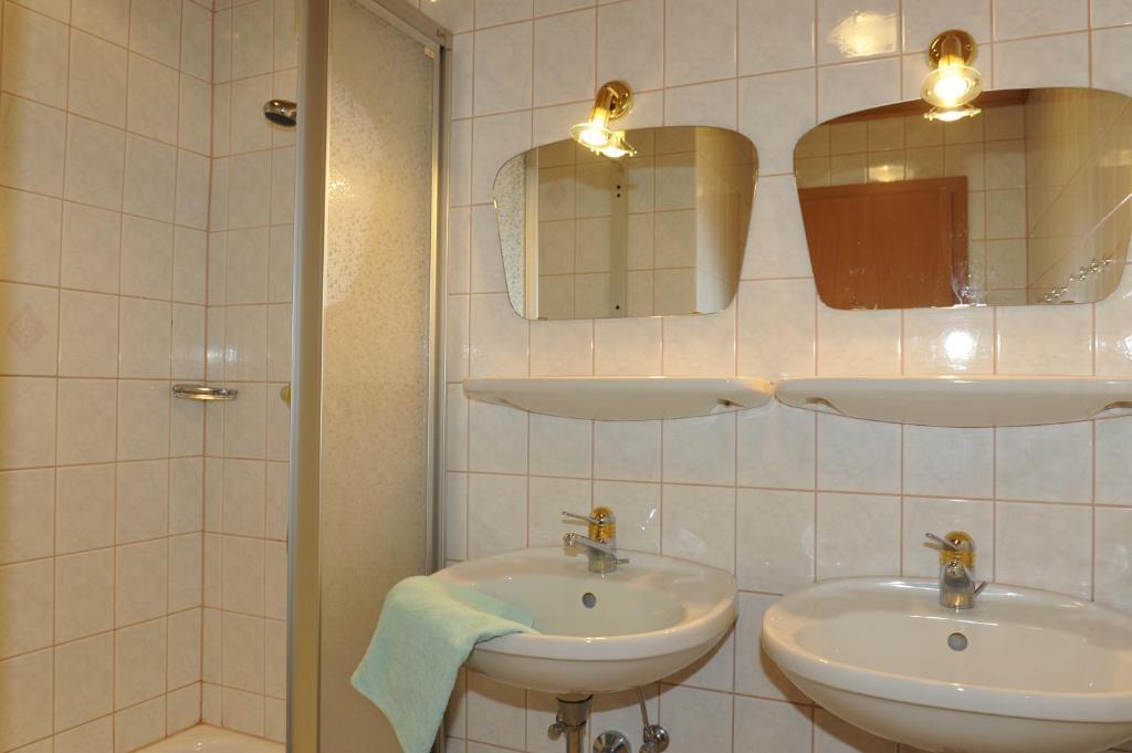 マウテルンドルフ Gut Neusessヴィラ 部屋 写真